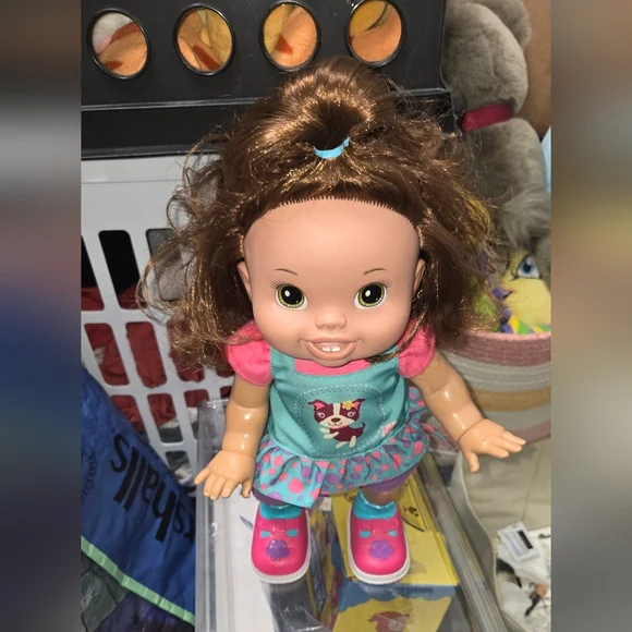 HASBRO Baby Alive Brown Wanna Walk Interactive Talking Walking Doll CUTE & RARE - Picture 2 of 7
